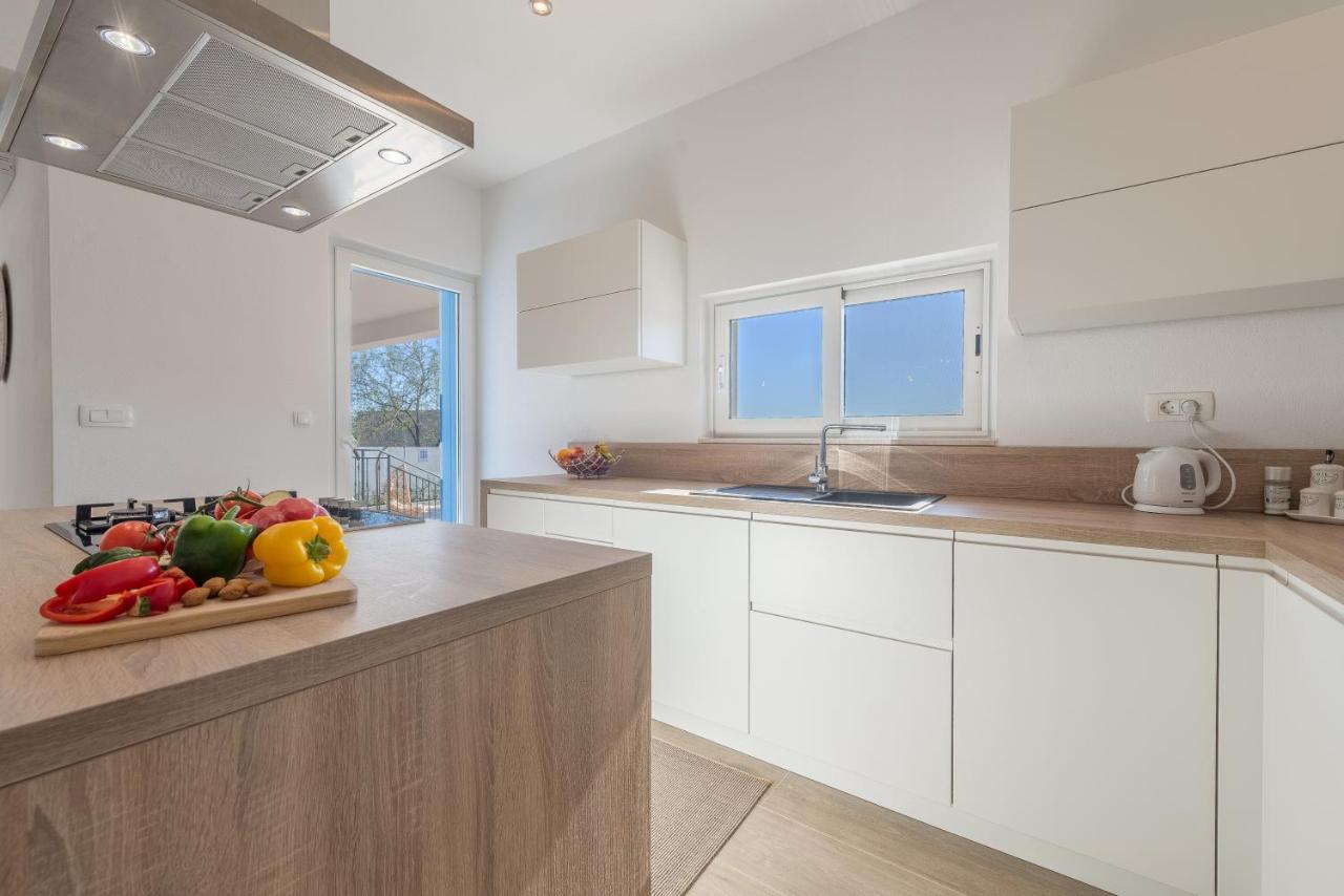 Experience Only The Best - House Kamber Biograd Na Moru Buitenkant foto