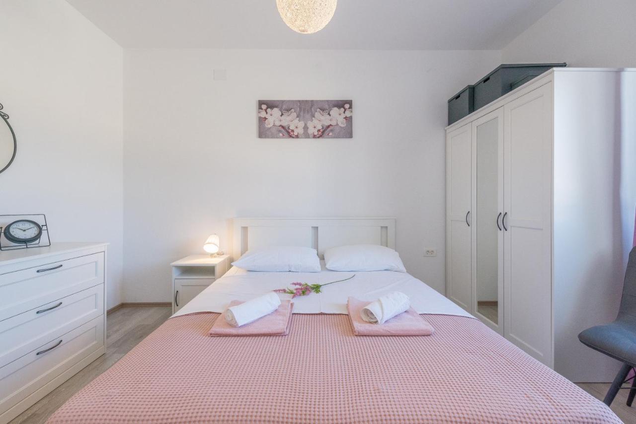 Experience Only The Best - House Kamber Biograd Na Moru Buitenkant foto