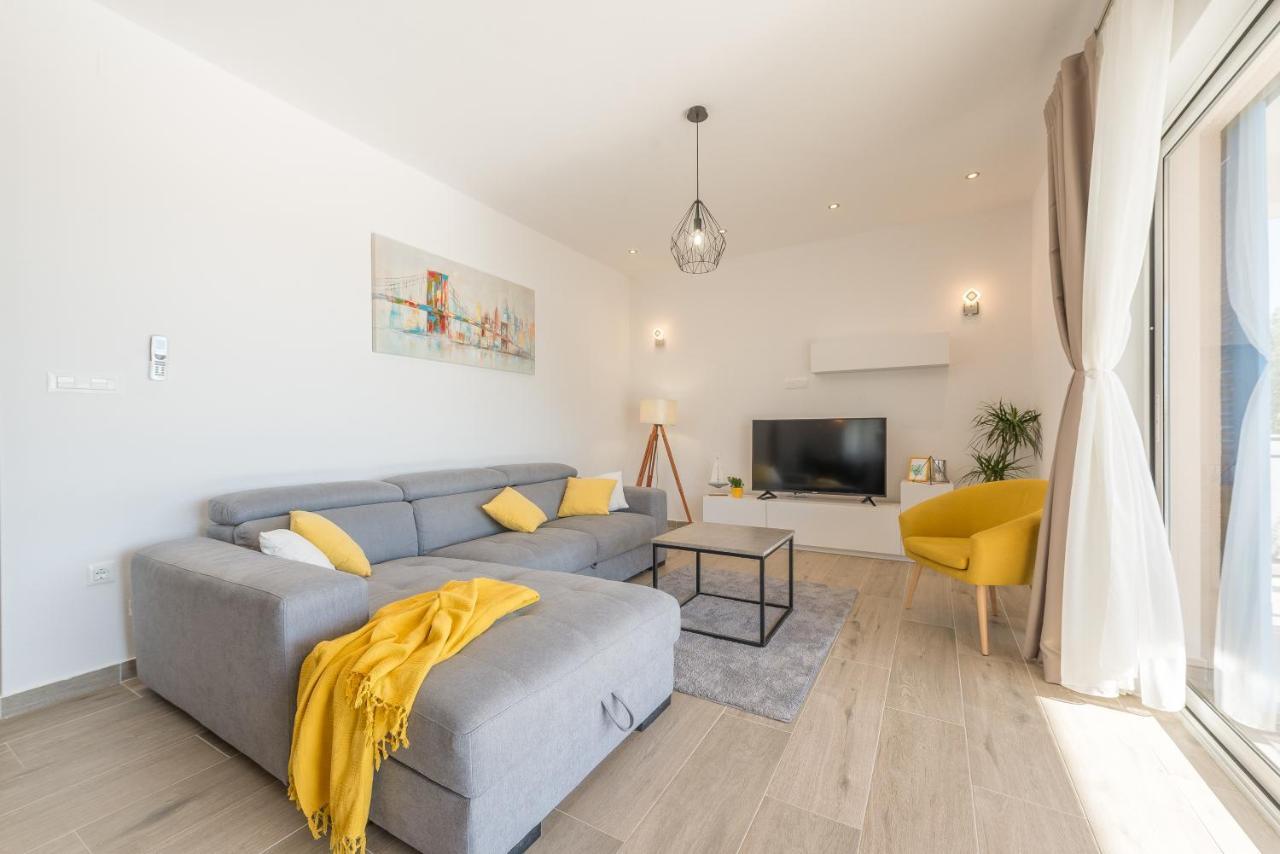 Experience Only The Best - House Kamber Biograd Na Moru Buitenkant foto